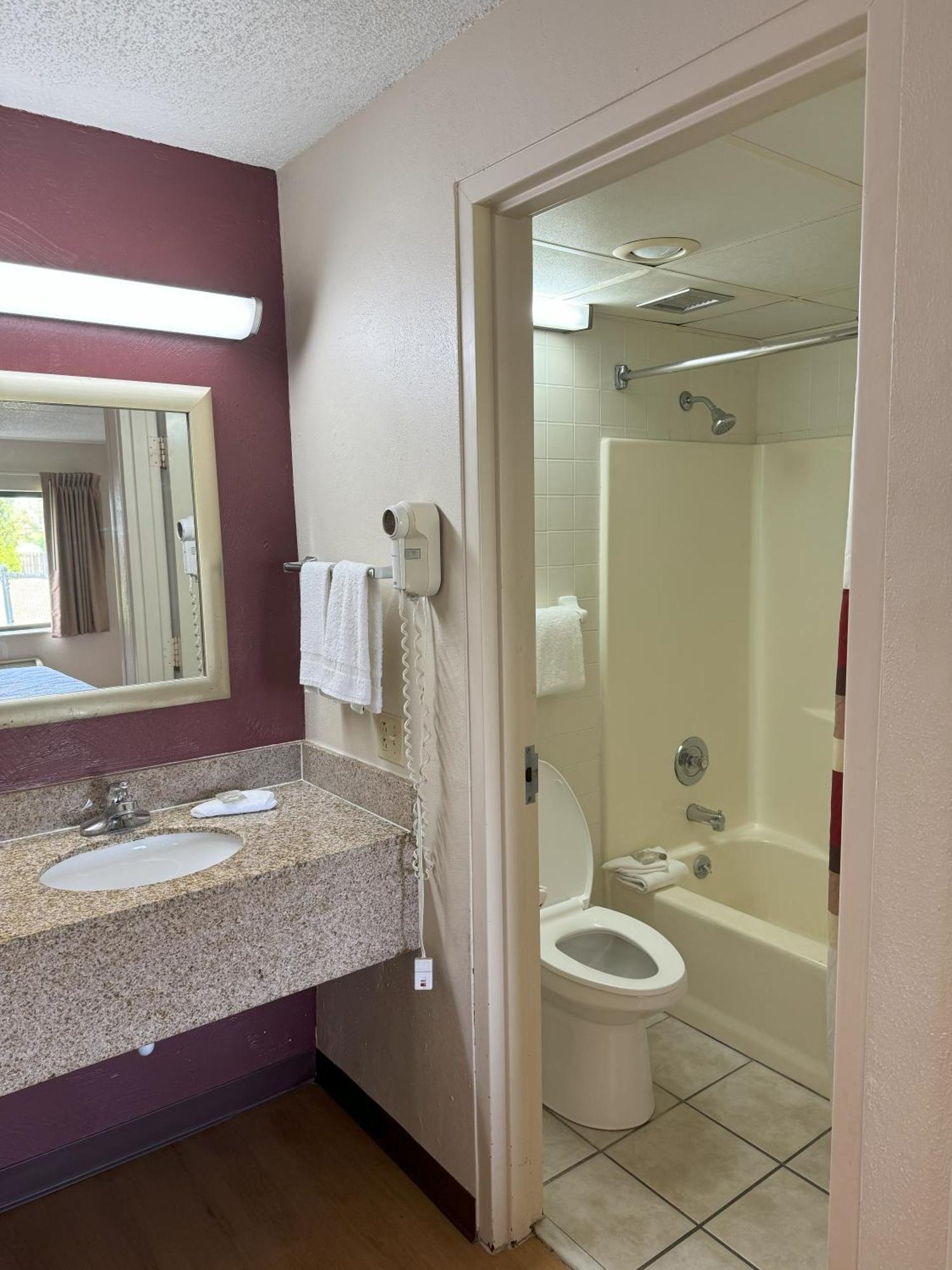 Sycamore Suites Elyria Extérieur photo
